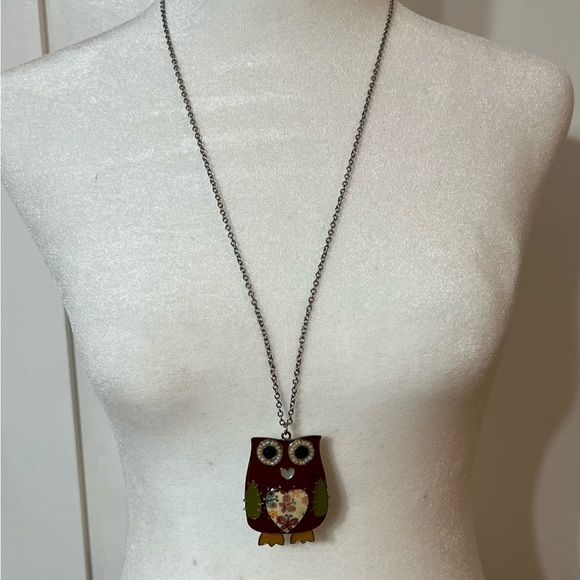 Fashion Necklace Large Owl Pendant Enamel Faux Pearls Silver Tone Chain - Picture 4 of 8